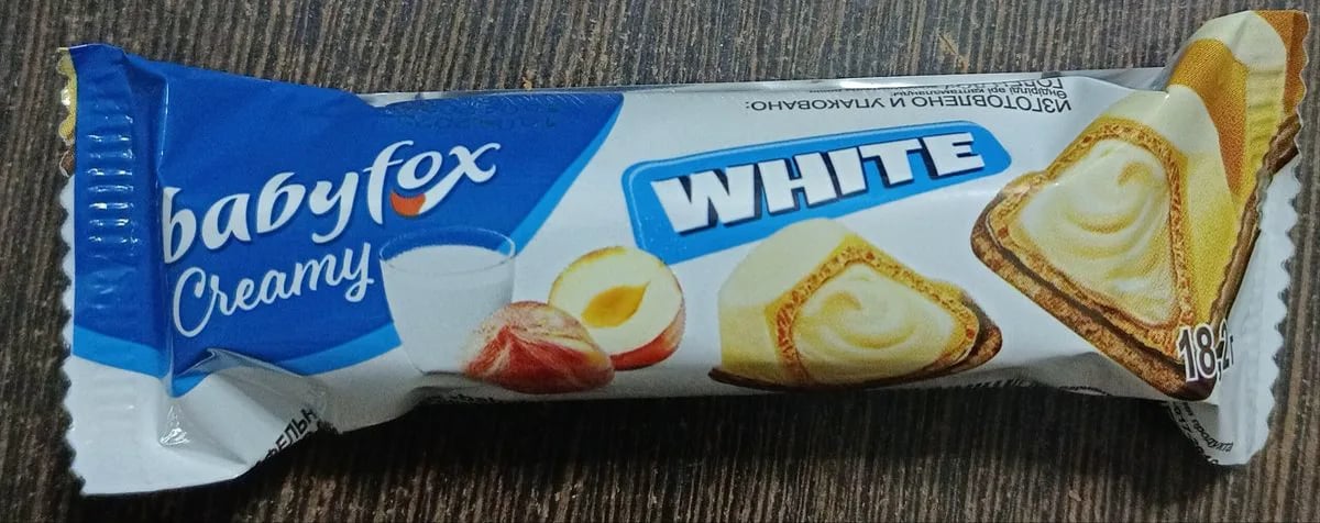 батончик 18,2г BABYFOX ROXY white с ореховой начинкой — фото 1